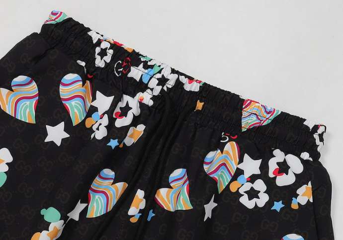 Picture of Gucci Pants Short _SKUGucciM-3XLD2319226